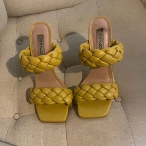 Steve Madden Kenley heels. WoRn OnCe!!